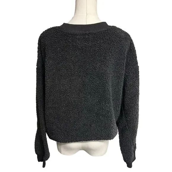 American Eagle Size M Oversized Boxy Teddy Sherpa Sweatshirt Crop Dark Gray - Picture 3 of 10